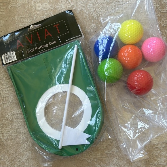 Brand New Aviat Golf Practice Putting Cup Portable Set of 6 Colorful Golf Balls - Picture 6 of 6